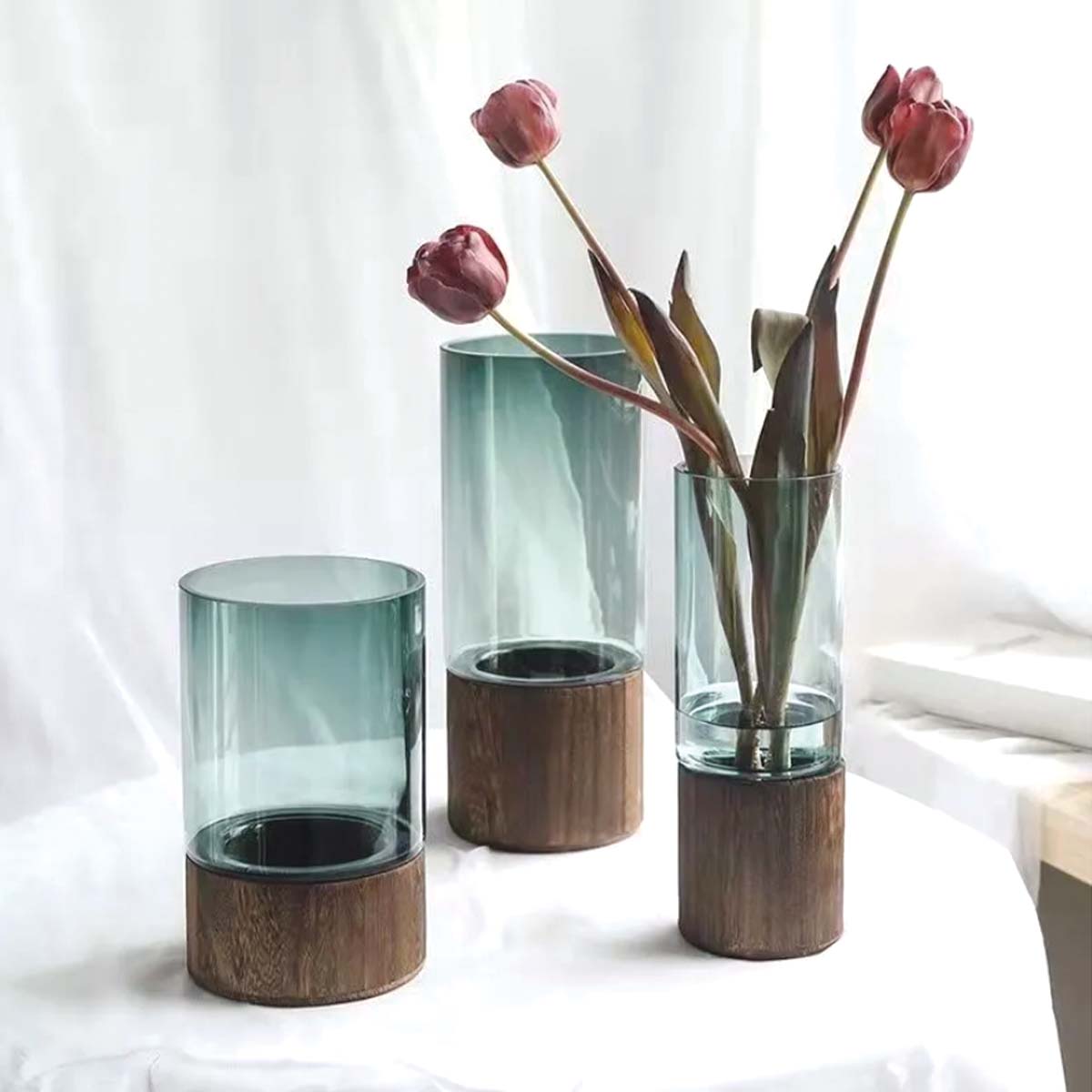 Jarrón Decorativo Moderno de Vidrio y Madera para Flores