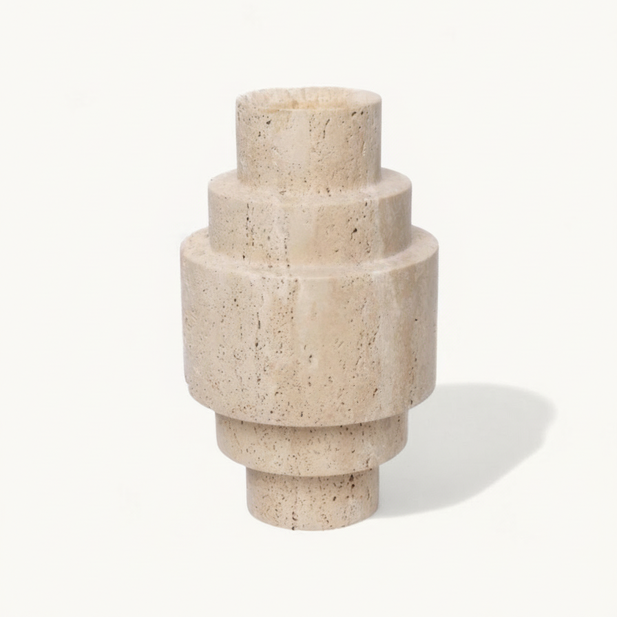Jarrón de Suelo Beige de Travertino – Diseño Moderno Geométrico