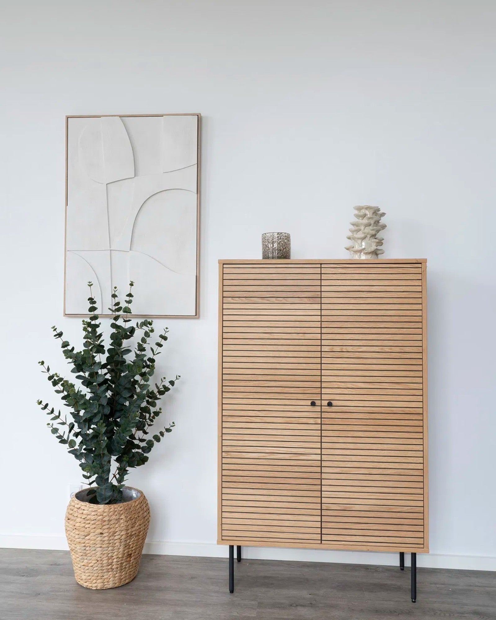 Elegante Accesorio de Cerámica Beige para Decoración del Hogar